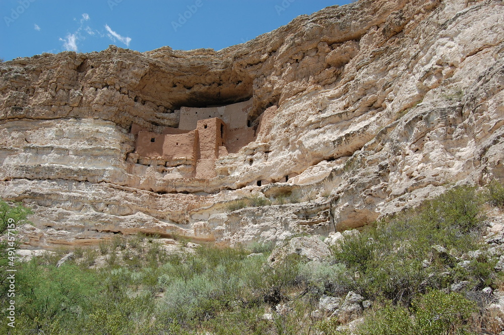 Sinagua Indian cliff dwellings, Montezuma Castle in Camp Verde, Yavapai County, Arizona.