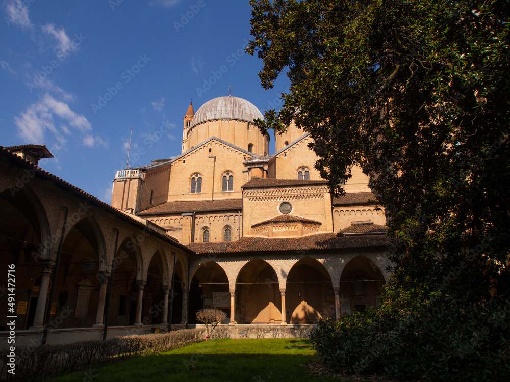 Italia, Padova, La Basilica di S.Antonio. Italia, Veneto, Padova.