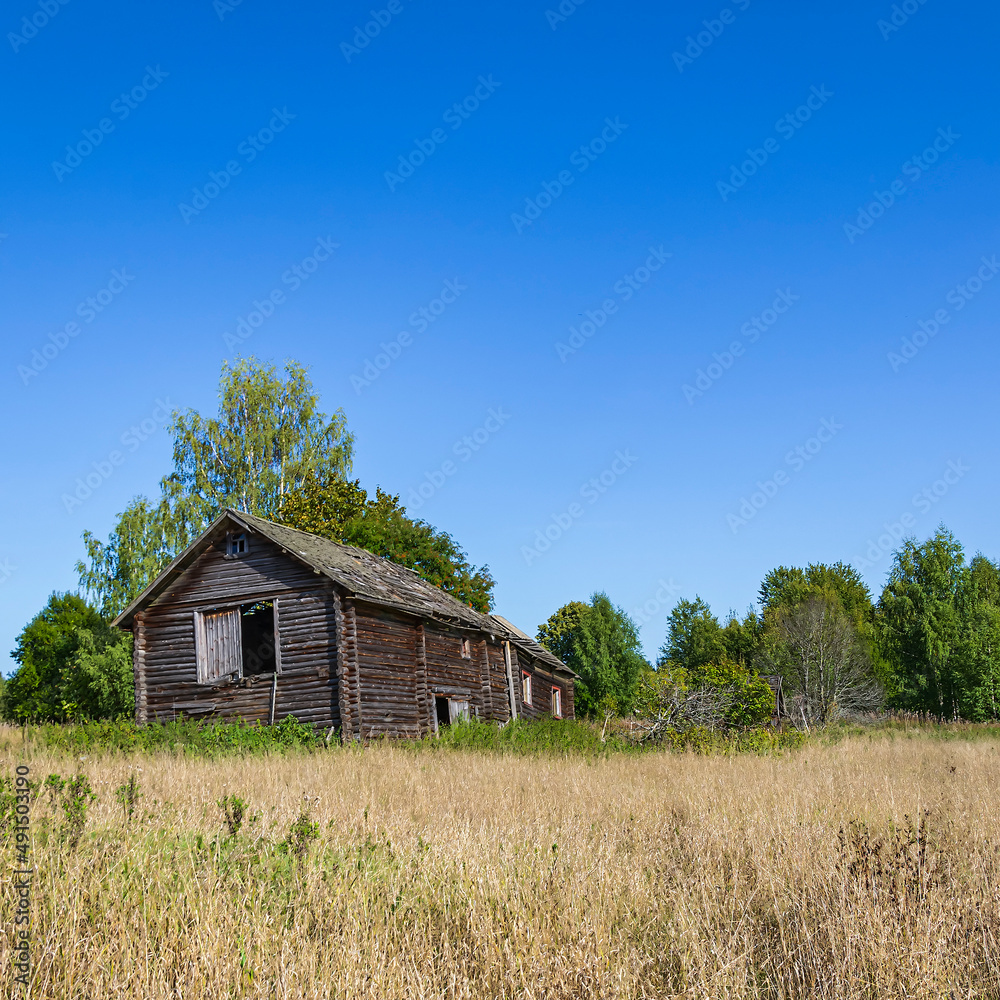 houses in an abandoned village