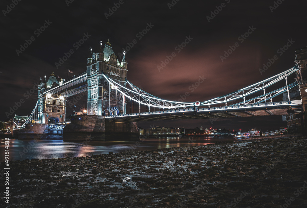 Panoramic photo of tower bridge at night