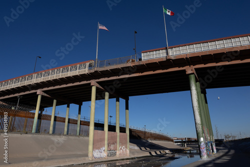 Santa Fe International Bridge, from Ciudad Juarez to El Paso Texas photo