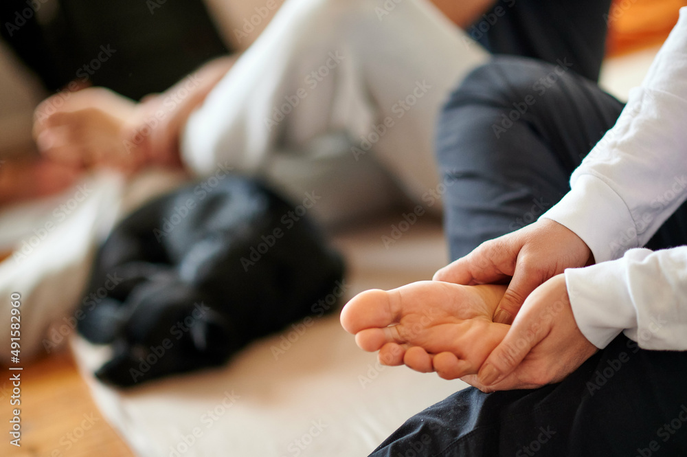 pressure on the foot in Thai massage