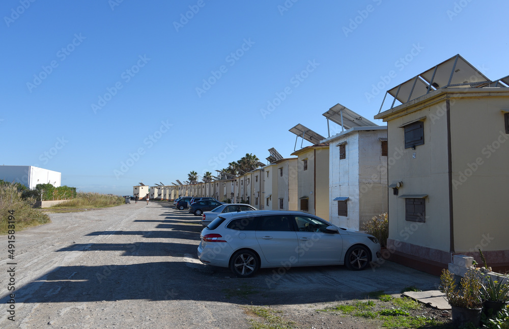 Little house near beach, Alboraya. Small houses of fishermen is a group of 31 houses. Wooden fisherman's house. Сottages for fisherman. Camping near sea. Camp Homes and Weekend houses.
