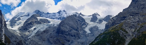 Gletscher an den Berghängen des Nationalpark Stilfserjoch © Helmut Scheuer