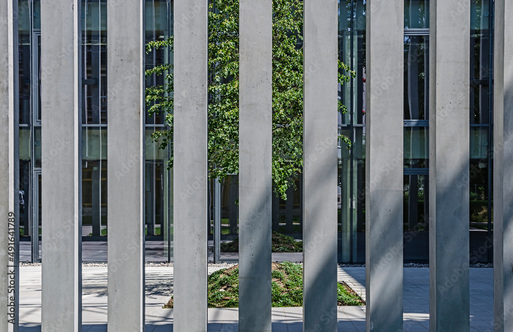 Obraz premium Betonowe atrium / Elewacja z betonu