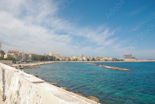 Bari, Panorama lungomare di Bari, nord di BARI, porto, scogliera, Sud, Italia, Puglia