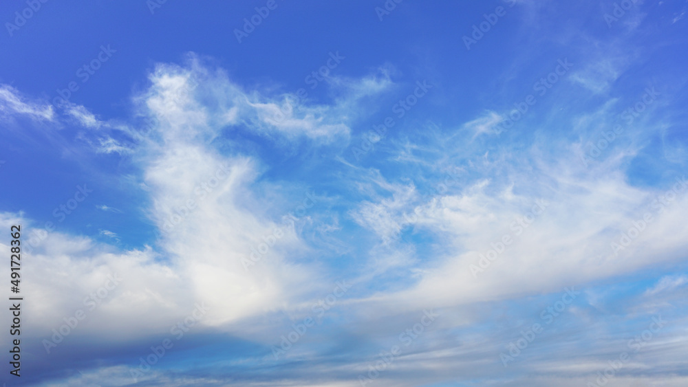 Lovely clouds and blue sky suitable for background or sky substituion