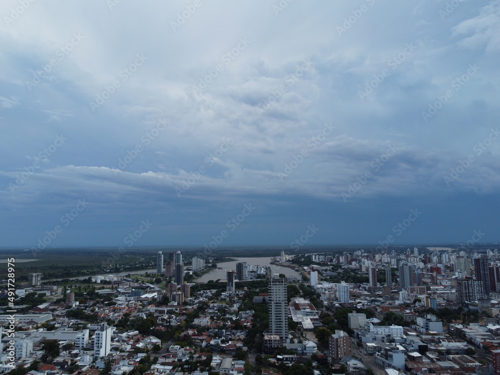 Fototapeta premium Sunset Cloudy in the city