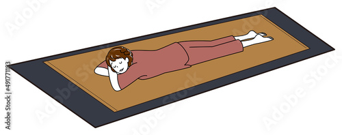 うつ伏せに寝て岩盤浴を楽しんでいる可愛い女性 シンプル イラスト ベクター