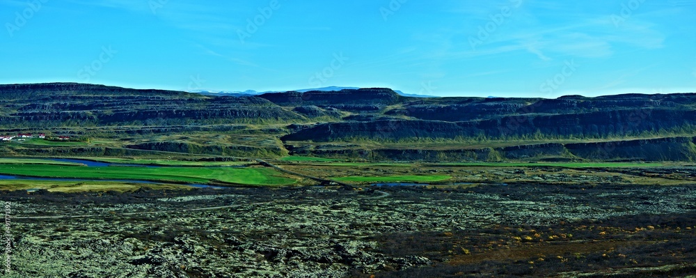 Obraz premium Iceland-panoramic view from the Grabrok Crater to its surroundings