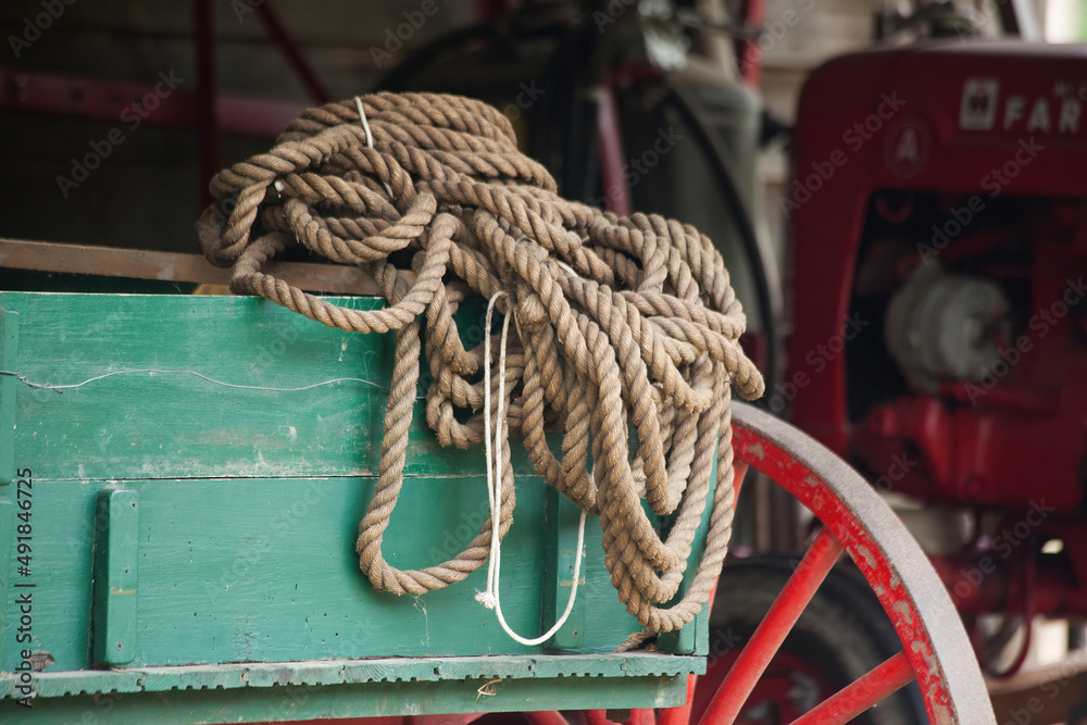 Rope on the back of a wagon