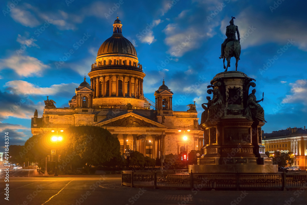 Saint Petersburg evening. Russia attractions. St. Isaac's Cathedral in Saint Petersburg. Square near museum building. St. Isaac's Cathedral in summer evening. Excursions St. Petersburg. Russia region