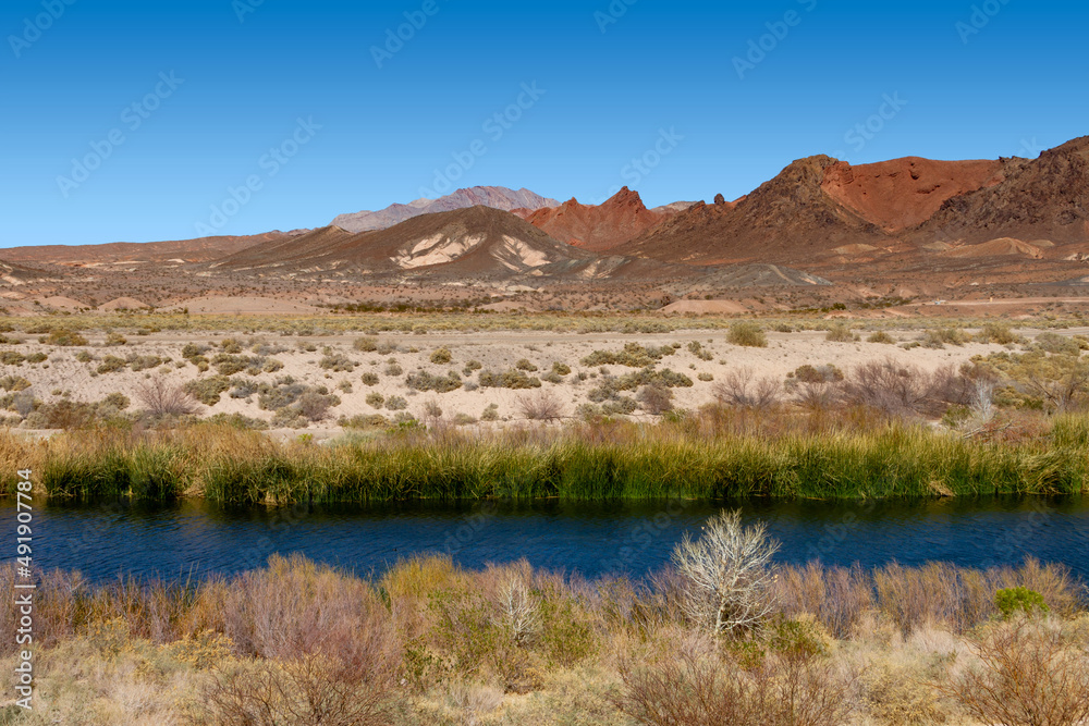 Landscape view of the Las Vegas Wash and mountains