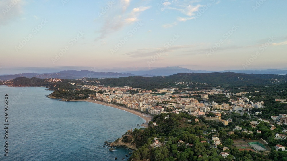 survol de Lloret de mar en catalogne sur la costa brava survol de Lloret de mar en catalogne sur la costa brava