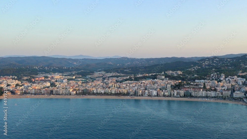 survol de Lloret de mar en catalogne sur la costa brava survol de Lloret de mar en catalogne sur la costa brava