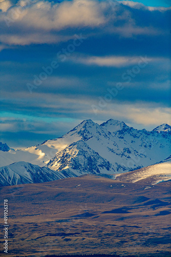 Mountain scenery in New Zealand © Ingmar