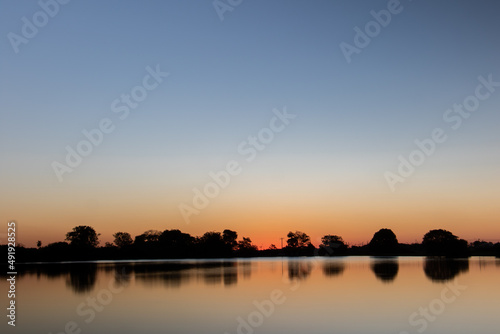 sunset over lake © Renô