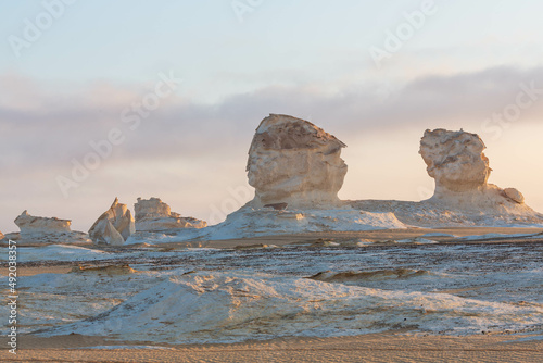 Wind eroded rock formations, Egyptian White Desert. Western Desert, Egypt © Анастасия Смирнова