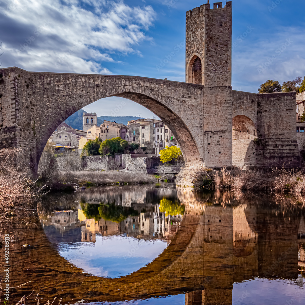 Fototapeta premium Pueblo de Cataluña