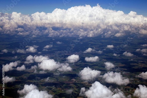 Massive Wolkenformationen