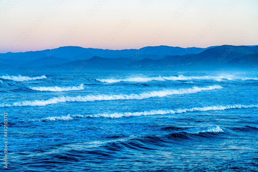 Fototapeta premium Long Exposure Wave, beach, coastline, mountains