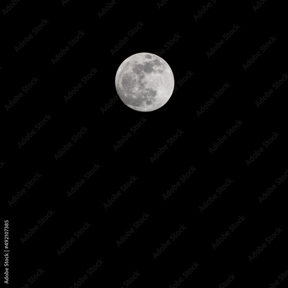 Moon Timelapse, Stock time lapse : Full moon rise in dark nature sky, night time. Full moon disk time lapse with moon light up in night dark black sky. High-quality free video footage or timelapse Moon Timelapse, Stock time lapse : Full moon rise in dark nature sky, night time. Full moon disk time lapse with moon light up in night dark black sky. High-quality free video footage or timelapse