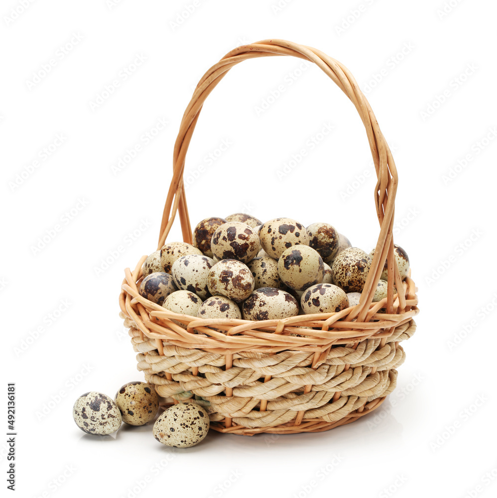 Obraz premium quail eggs in a basket