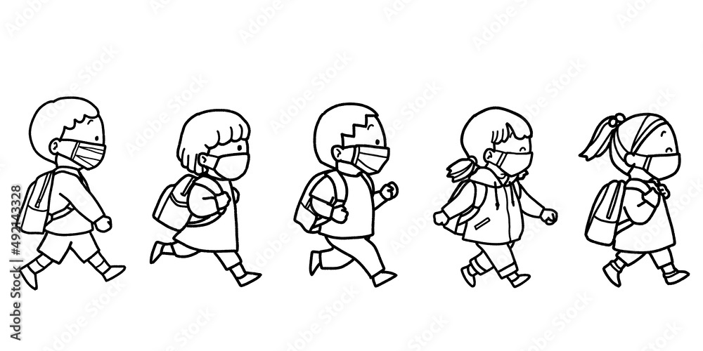 マスクをつけて一列に並んで歩いている5人の子供たち マスクをつけて一列に並んで歩いている5人の子供たち