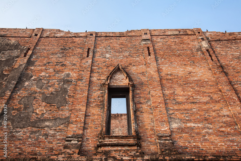 Ayutthaya Historical Park, It's covers the ruins of the old city of Ayutthaya. It was declared a UNESCO World Heritage Site Ayutthaya Historical Park, It's covers the ruins of the old city of Ayutthaya. It was declared a UNESCO World Heritage Site
