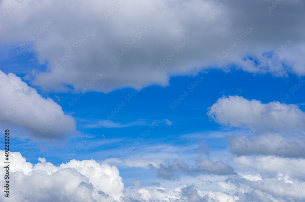 Obraz premium Cloudy Blue Sky