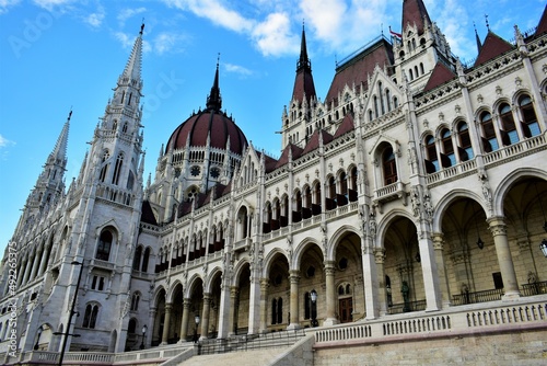 Fototapeta Naklejka Na Ścianę i Meble -  Budapest parliament building 