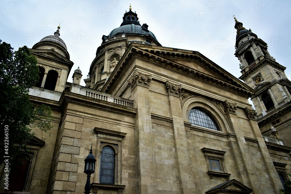 Budapest basilica 