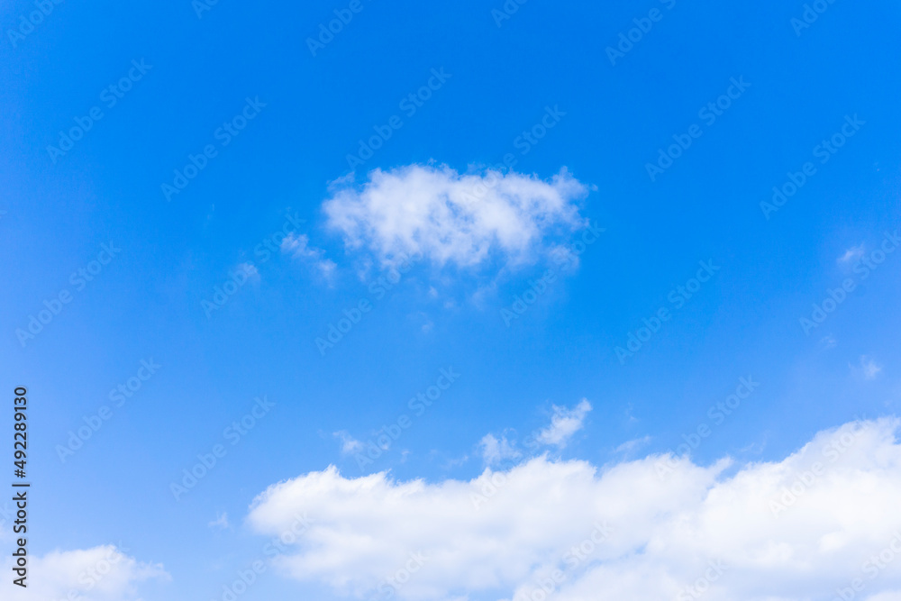 Refreshing blue sky and cloud background material_blue_41 Refreshing blue sky and cloud background material_blue_41