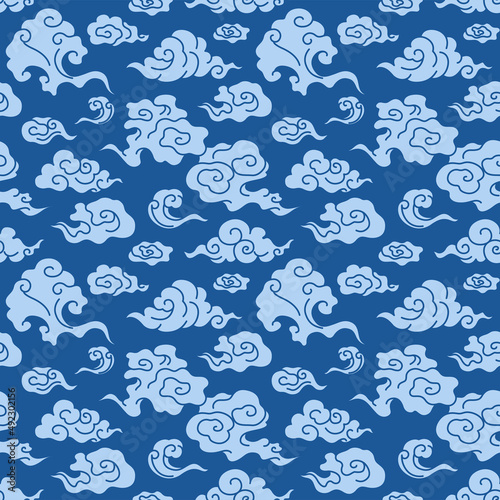 Japanese Art Cloud Vector Seamless Pattern