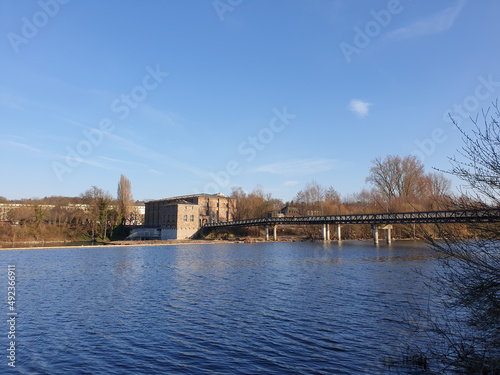 Mülheim an der Ruhr - Blick auf das Wasserkraftwerk Kahlenberg © annacovic