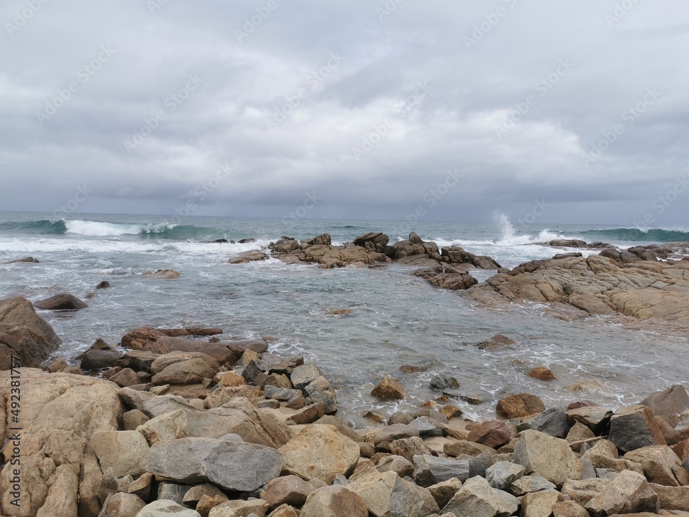 waves crashing on rocks waves crashing on rocks