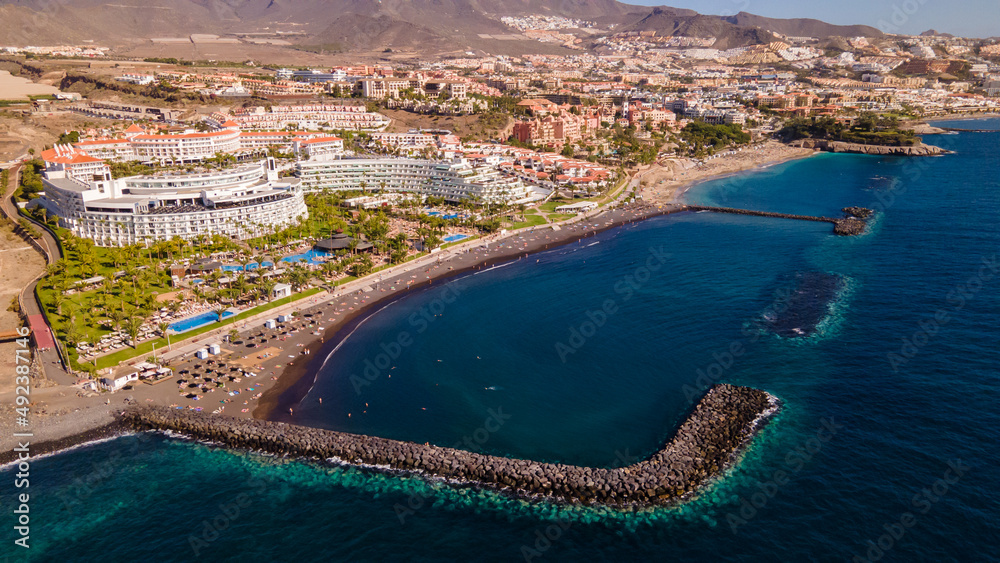 El Duque beach in Tenerife, with its incredible turquoise water and golden sand, is a favourite for lovers of the sun and relaxation, and has all the amenities