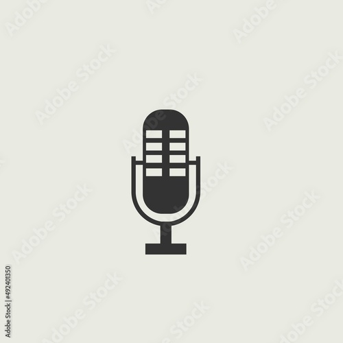 mic vector icon illustration sign 