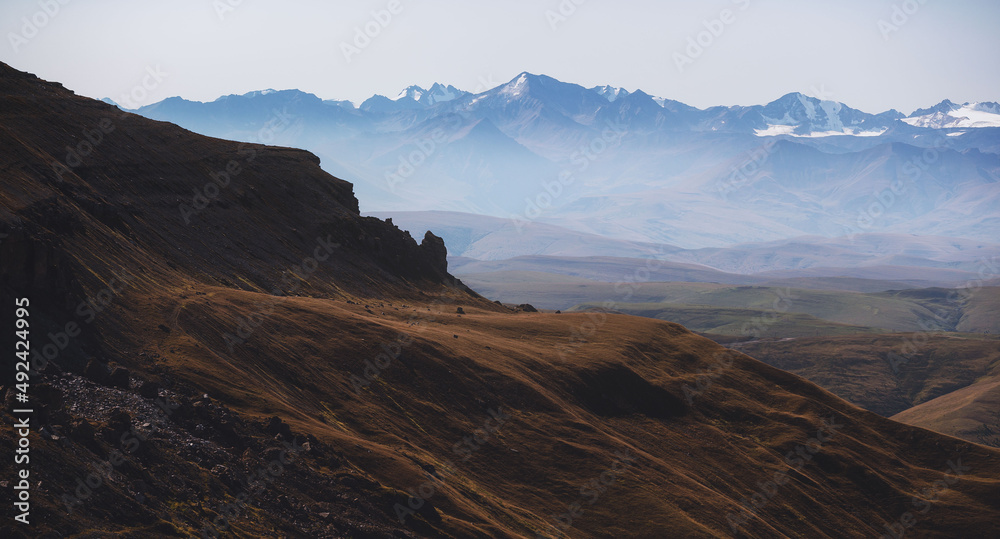Obraz premium Bermamyt plateau at autumn.. Early morning. Karachay-Cherkessia republic