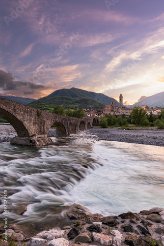 Canvas Print Bobbio and Bridge of Devil at sunset. Emilia Romagna, Italy