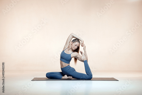 Quadro su tela Yoga or pilates workout