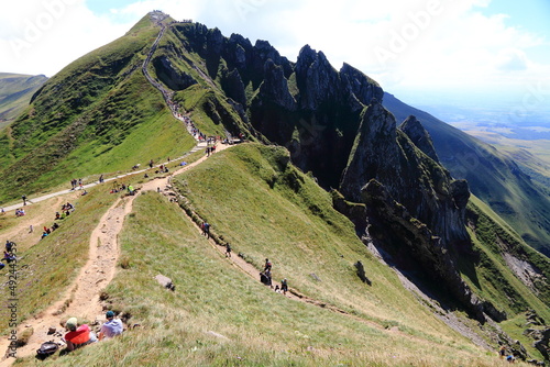 Obraz na płótnie Le volcan du Puy de Sancy dans le massif du Sancy en Auvergne w salonie