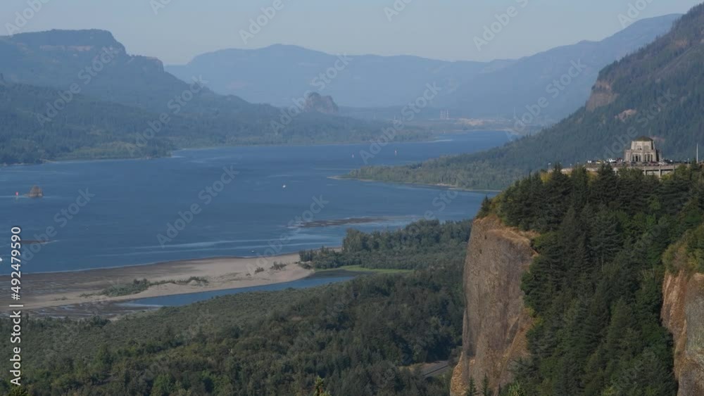 Vista House in scenic Columbia River Gorge outside of Portland, Oregon. Vista House in scenic Columbia River Gorge outside of Portland, Oregon.