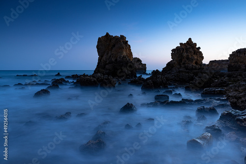 Atardecer en playa de arrecife