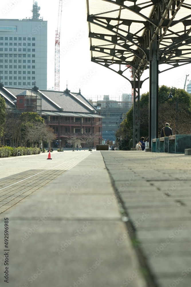 横浜の昔の駅のホームの跡
