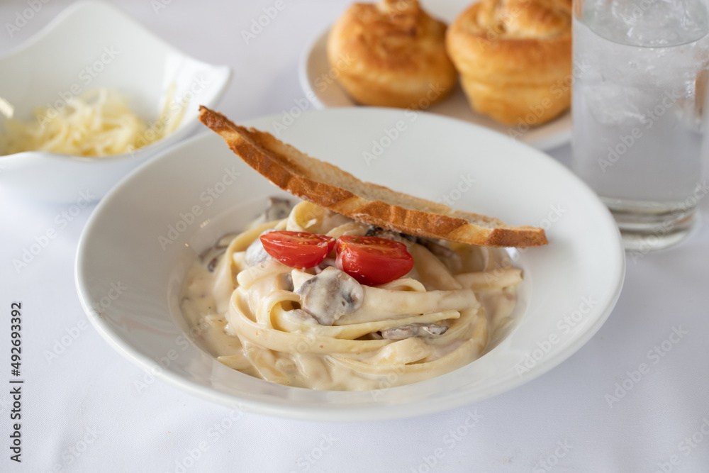 Fototapeta premium pasta alfredo