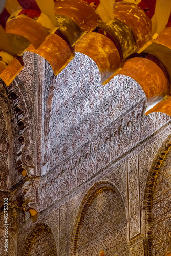 Interior view and decorativ...