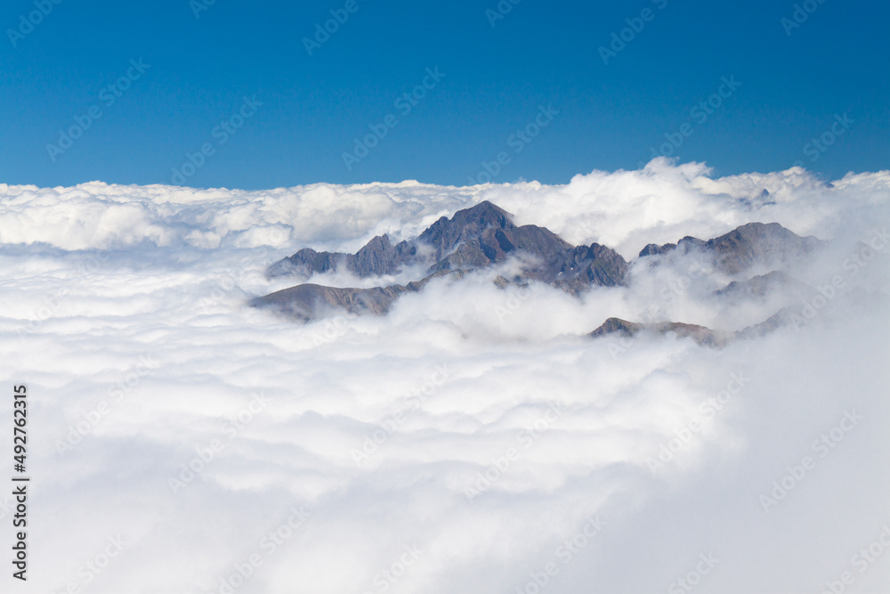 mer de nuages Pyrénées depuis le pic du midi