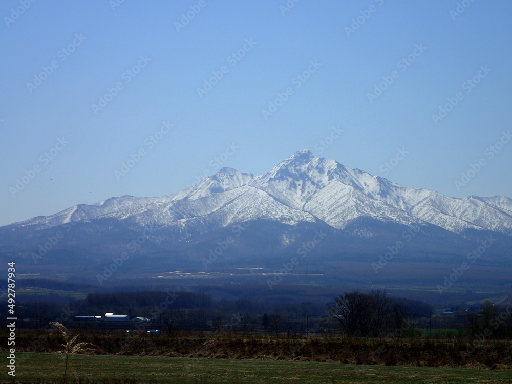 Mt. Shari, one of the 100 famous mountains in winter