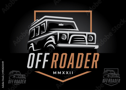 Off road 4x4 motor vehicle logo icon. All-terrain SUV offroader club symbol. Auto garage 4wd showroom dealership badge. Vector illustration.